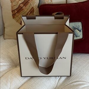 David Yurman Tan and White Shopping Bag